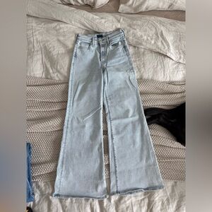 MOTHER Glamour Shot Tomcat Roller Jeans - 27
